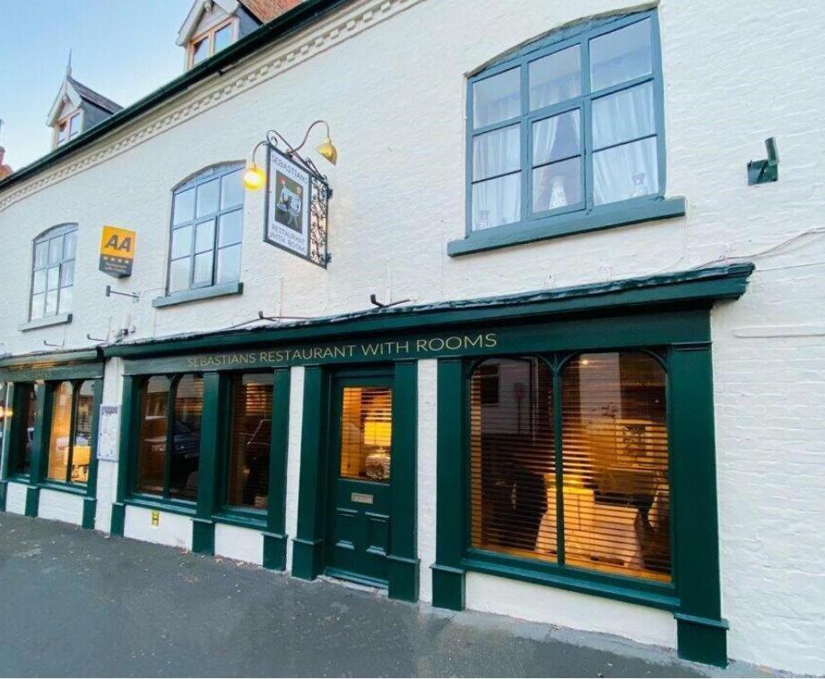 Hotel Sebastians Oswestry Esterno foto